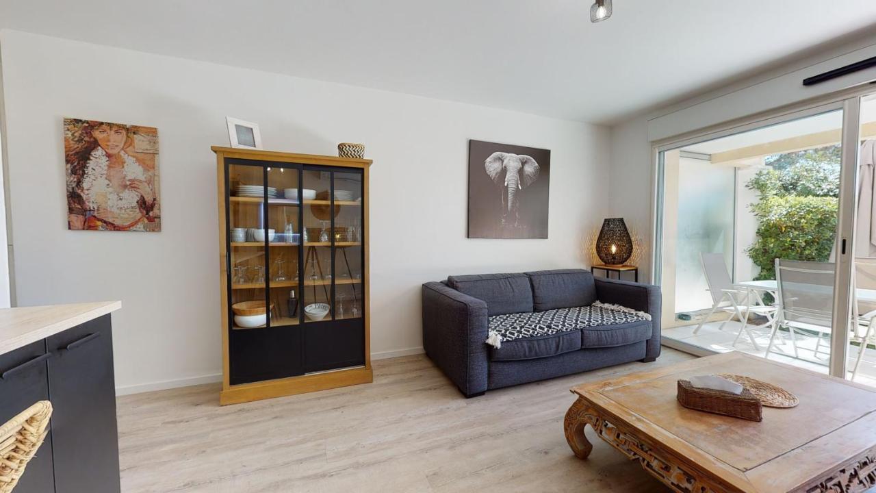 Appartement T2 : Jardin, Piscine, Parking A Sainte-Maxime Exterior foto